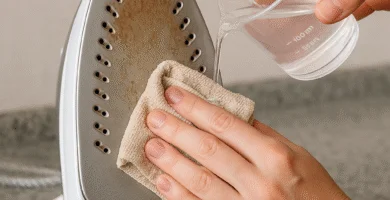 cómo limpiar la plancha de ropa y quitar la cal
